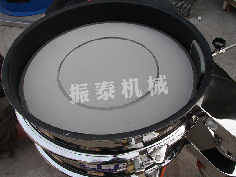 振動篩噴涂特氟龍在篩分中的優(yōu)勢